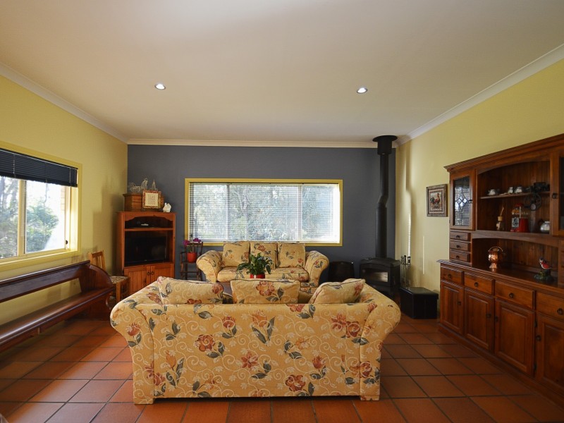 129-131 Forestdale Drive, Forestdale QLD 4118