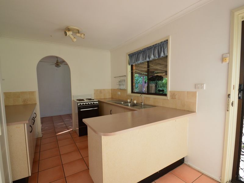 3 Amber Court, Bethania QLD 4205