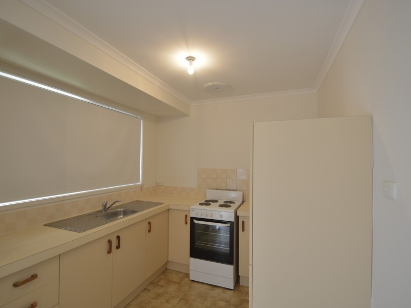 77 Sunscape Drive, Eagleby QLD 4207