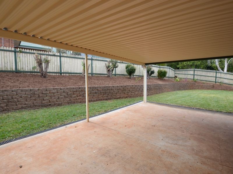 13 Hinchcliffe Drive, Tanah Merah QLD 4128