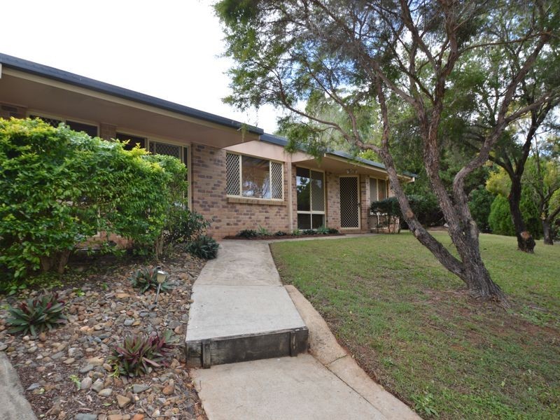 13 Hinchcliffe Drive, Tanah Merah QLD 4128