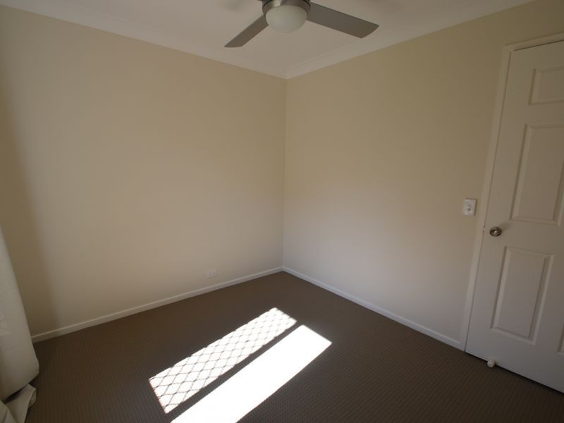 13 Hinchcliffe Drive, Tanah Merah QLD 4128