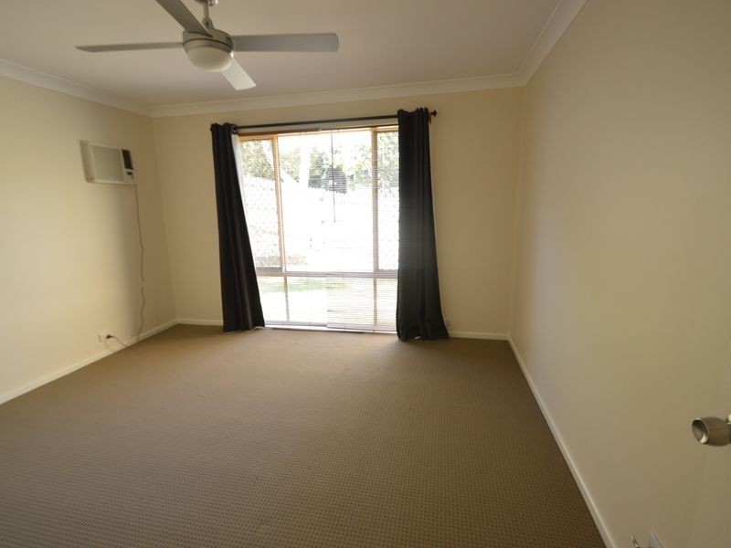 13 Hinchcliffe Drive, Tanah Merah QLD 4128