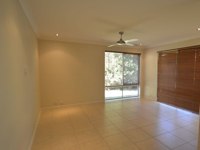 13 Hinchcliffe Drive, Tanah Merah QLD 4128