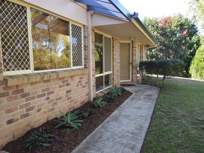 13 Hinchcliffe Drive, Tanah Merah QLD 4128