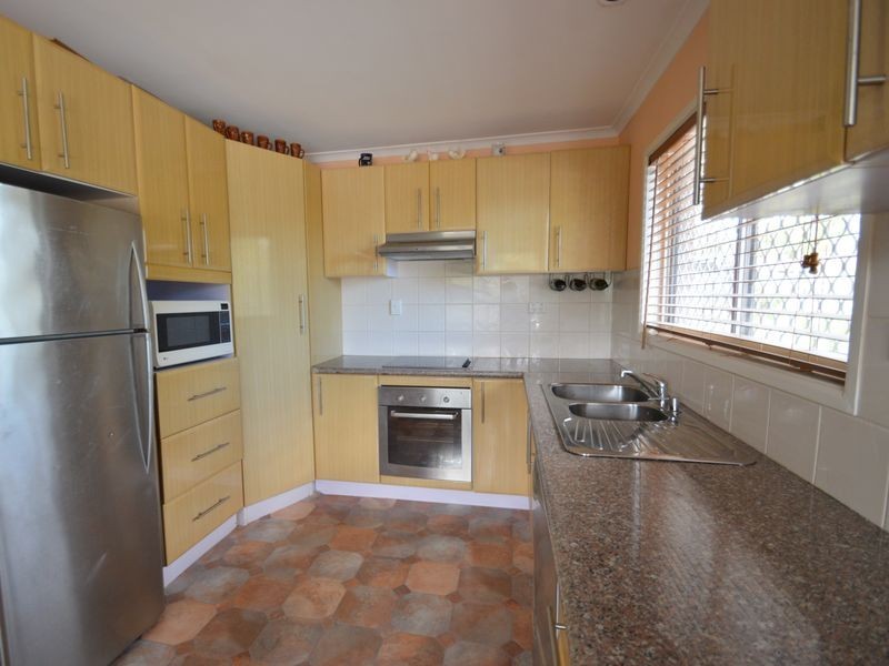 44 Blackthorn Crescent, Shailer Park QLD 4128