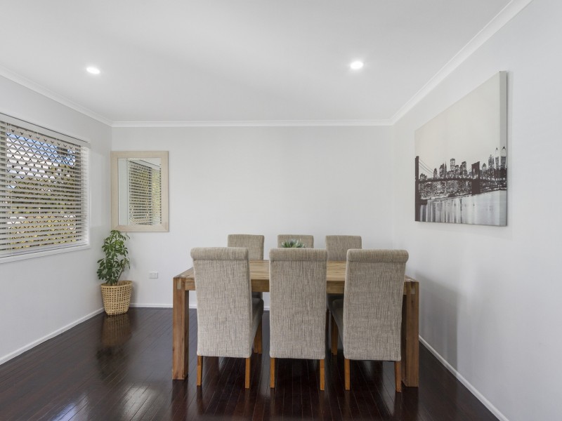 11 Acacia Road, Woodridge QLD 4114
