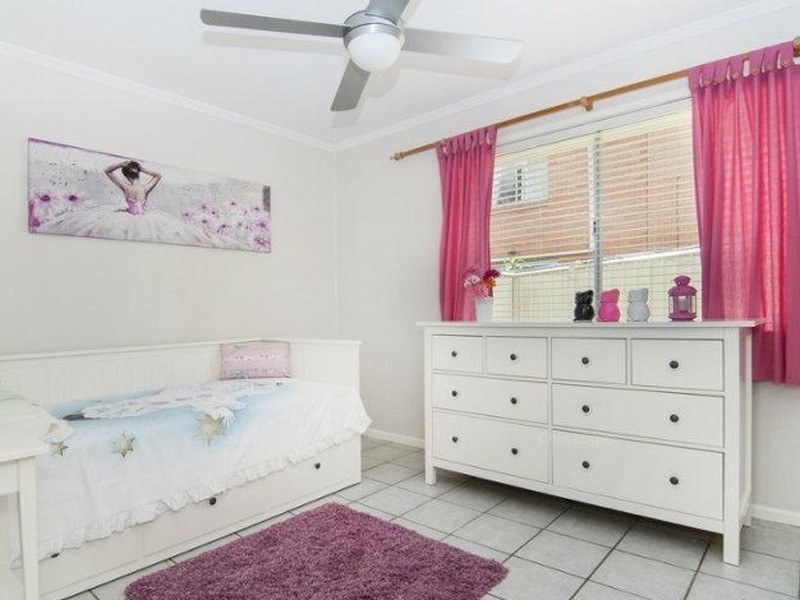 11 Avondale St, Underwood QLD 4119