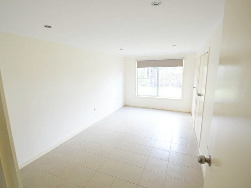 5 Perth Street, Kingston QLD 4114