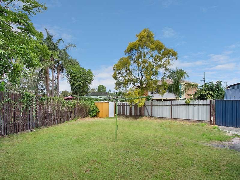 5 Perth Street, Kingston QLD 4114