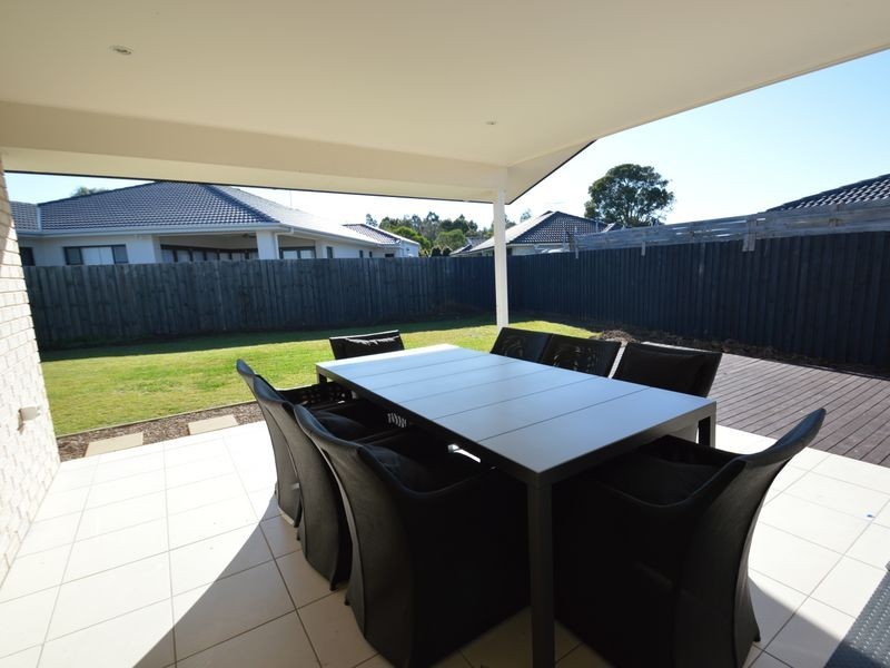 4 Lakeland Court, Loganholme QLD 4129