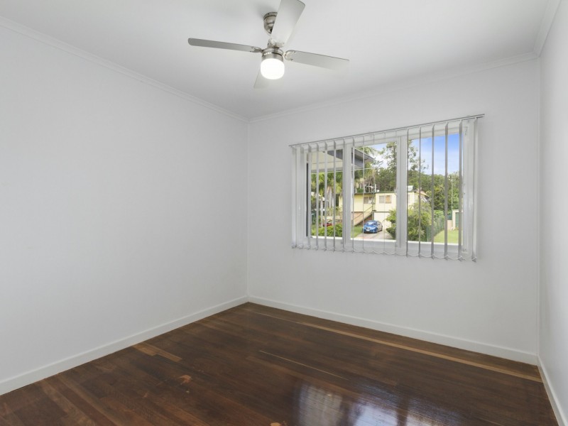 8 Wain Avenue, Logan Central QLD 4114