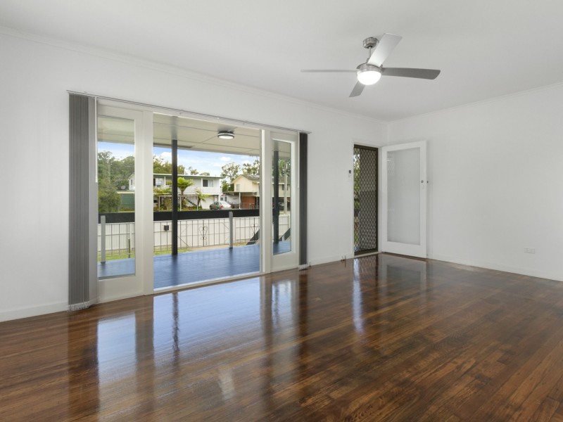 8 Wain Avenue, Logan Central QLD 4114