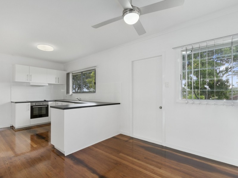 8 Wain Avenue, Logan Central QLD 4114