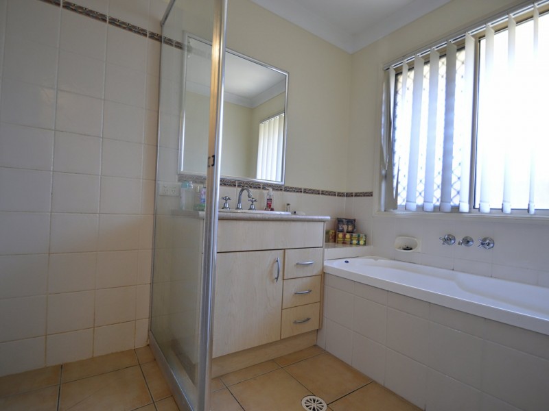 44 Rachel Drive, Crestmead QLD 4132