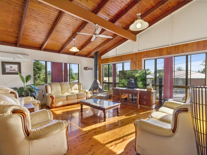 29 Blackthorn Crescent, Shailer Park QLD 4128