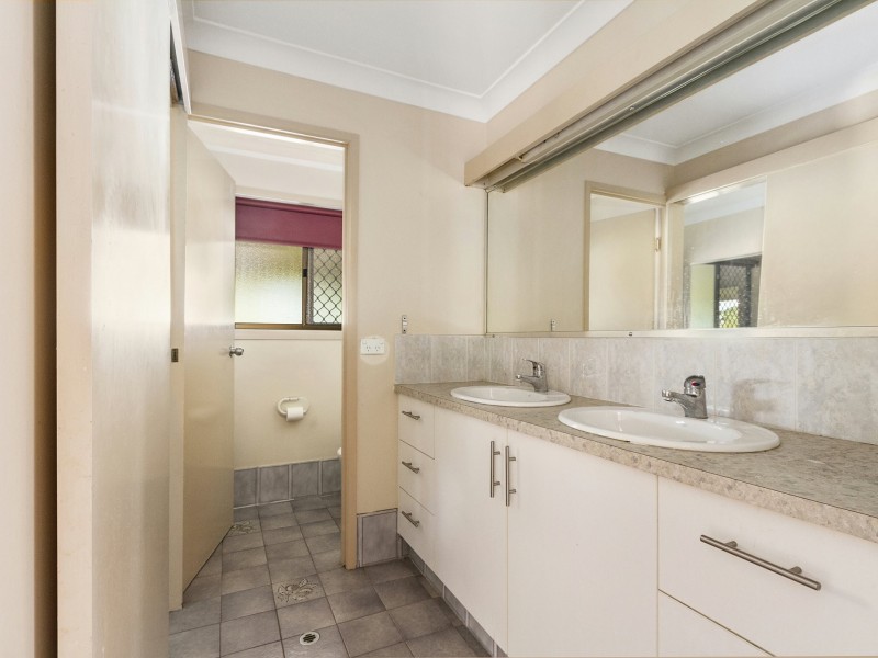 29 Blackthorn Crescent, Shailer Park QLD 4128