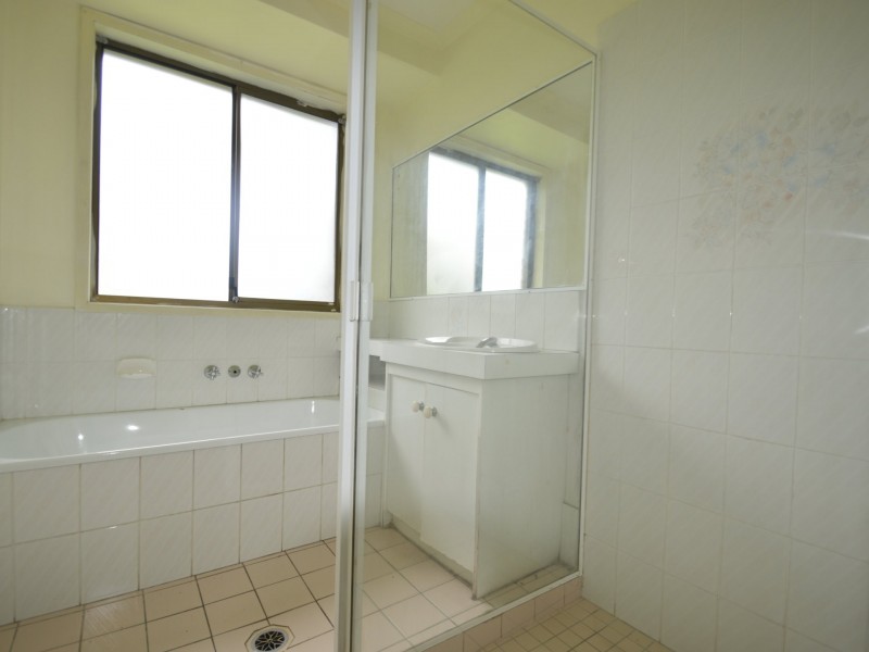 4 Copping St, Loganholme QLD 4129
