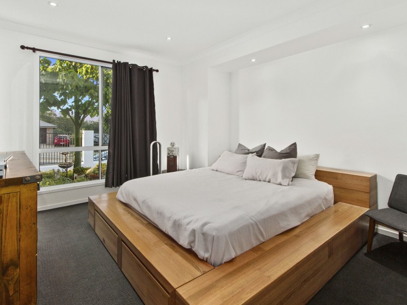 3 Ridgevale Bld, Holmview QLD 4207