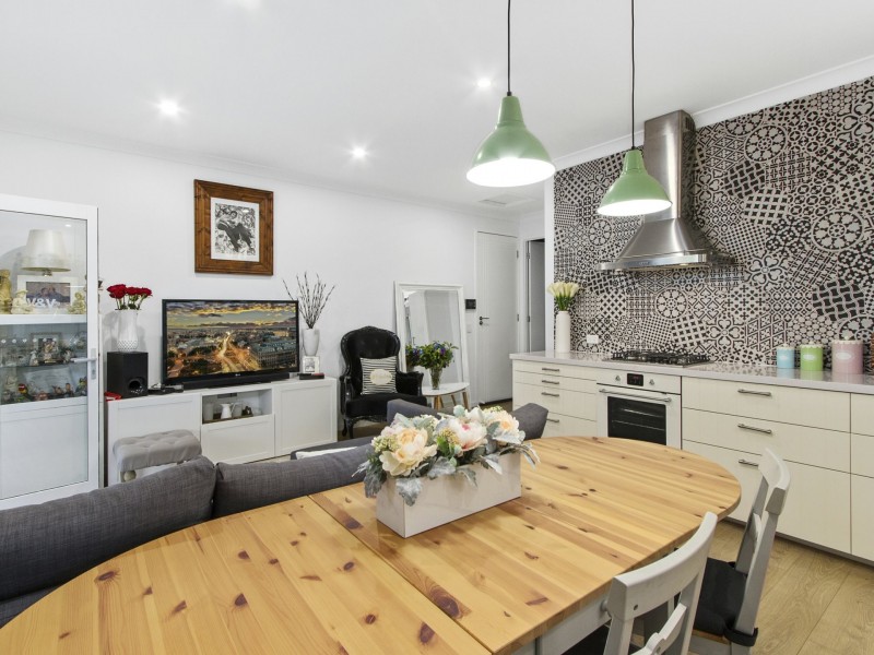3 Ridgevale Bld, Holmview QLD 4207