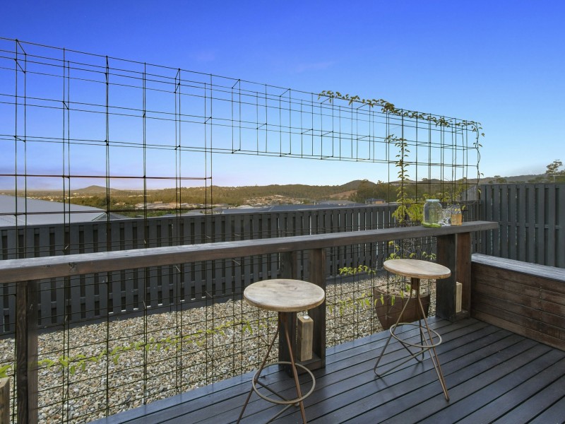 3 Ridgevale Bld, Holmview QLD 4207