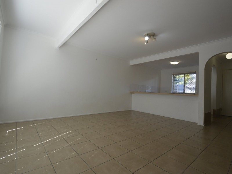 8/696 Kingston Rd, Loganlea QLD 4131