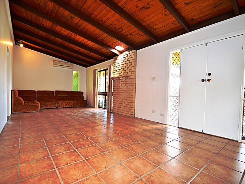 20 Burgallby Road, Springwood QLD 4127