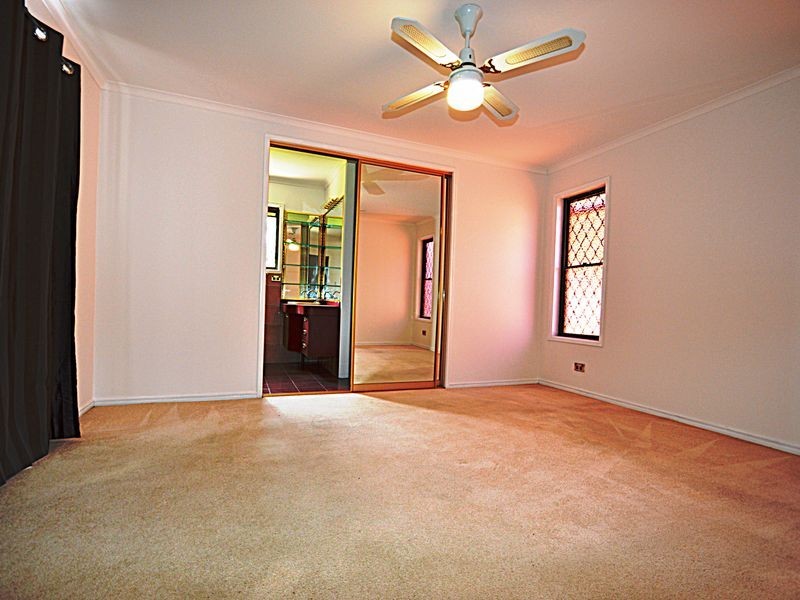 20 Burgallby Road, Springwood QLD 4127