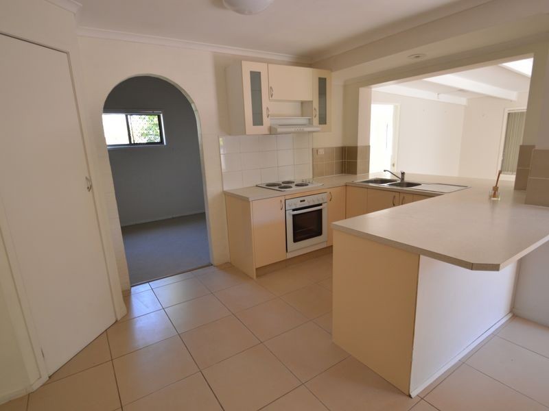 27 Lyndale Street, Shailer Park QLD 4128