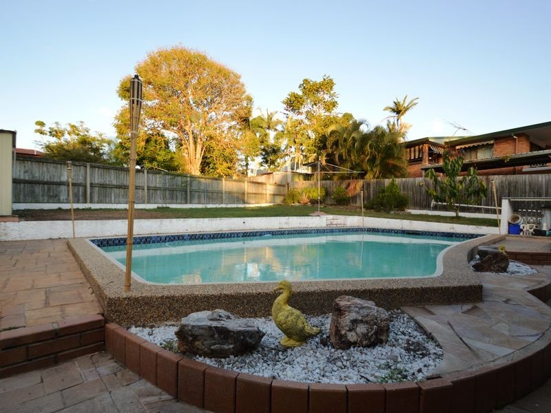 62 Cinderella Drive, Springwood QLD 4127