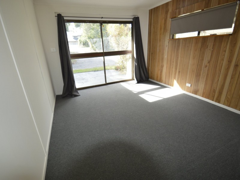 73A Shailer Rd, Shailer Park QLD 4128