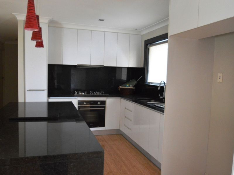 8 Oringa Street, Shailer Park QLD 4128