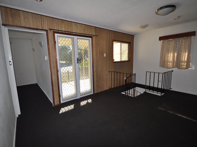 44 Camelia Avenue, Logan Central QLD 4114