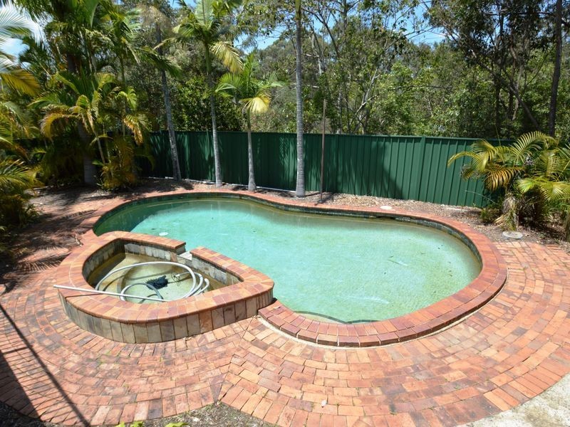 4 Gibbon Street, Springwood QLD 4127