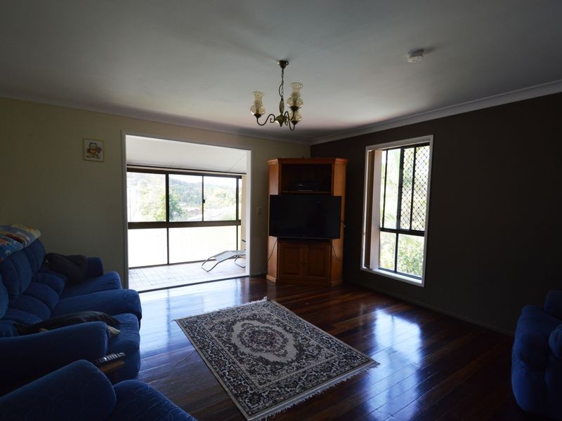 4 Gibbon Street, Springwood QLD 4127