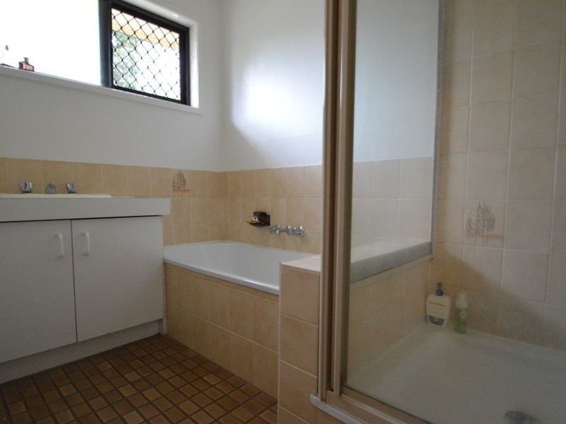 3 Hush Place, Rochedale South QLD 4123