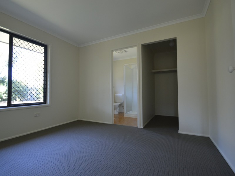 88 Tansey Drive, Tanah Merah QLD 4128