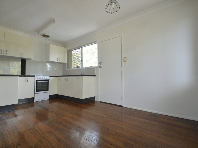 27 Jarrah Crescent, Logan Central QLD 4114