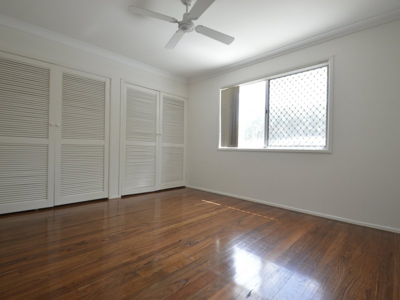 27 Jarrah Crescent, Logan Central QLD 4114