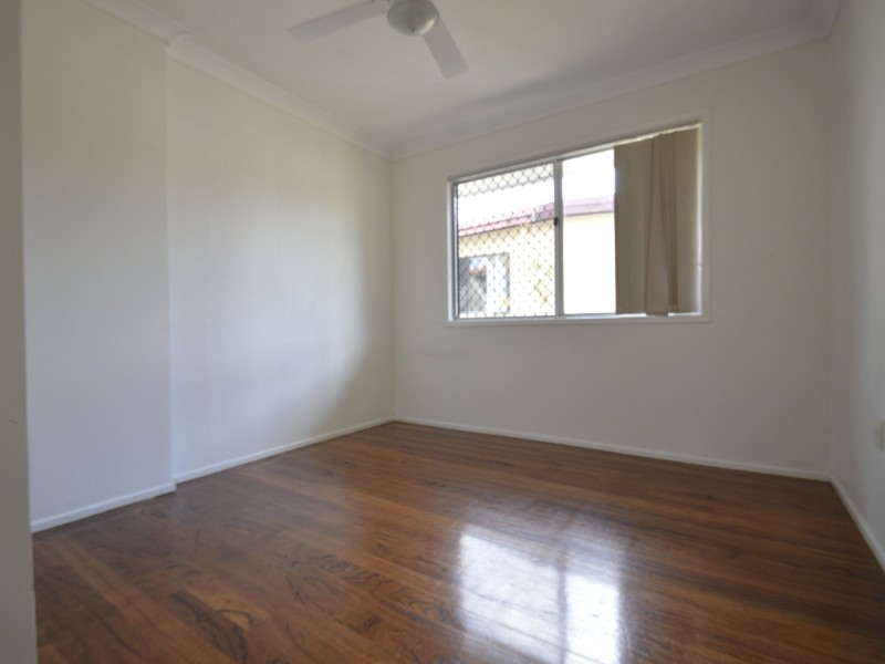 27 Jarrah Crescent, Logan Central QLD 4114