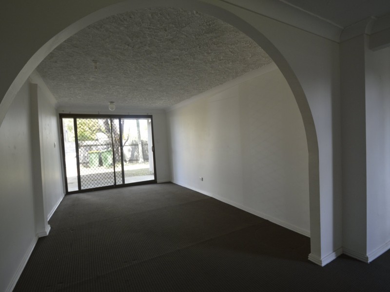 27 Jarrah Crescent, Logan Central QLD 4114