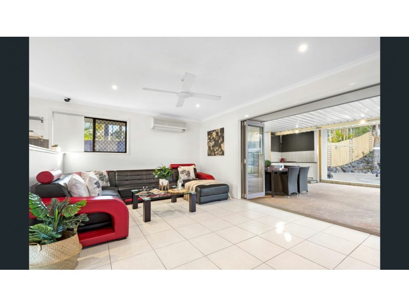 8 Parkview Crescent, Shailer Park QLD 4128