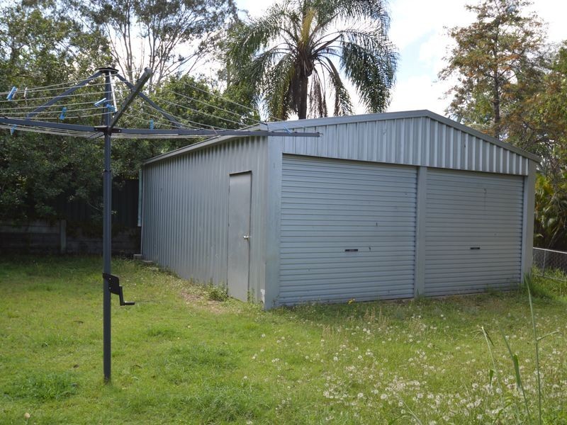 16 Curve Ave, Loganholme QLD 4129