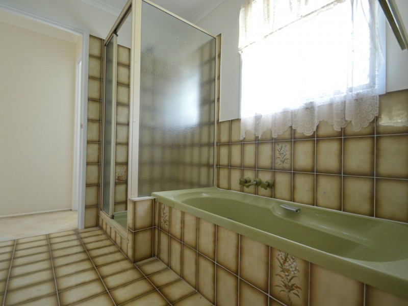 6 Bimbadeen Drive, Loganholme QLD 4129