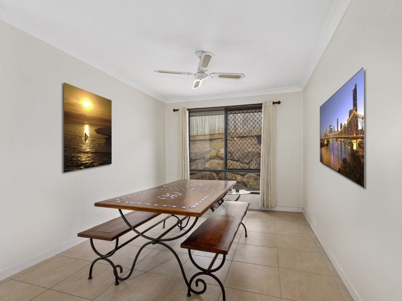 6 Meike Crescent, Tanah Merah QLD 4128