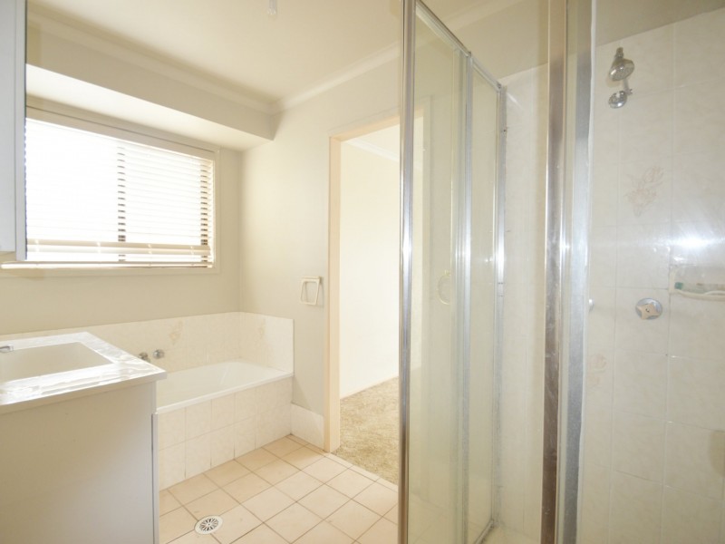 4 Hinchcliffe Street, Tanah Merah QLD 4128
