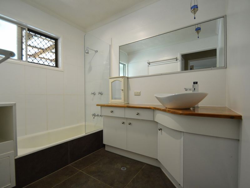 13 Valencia Way, Slacks Creek QLD 4127