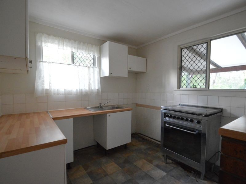 21 Laurel Street, Woodridge QLD 4114