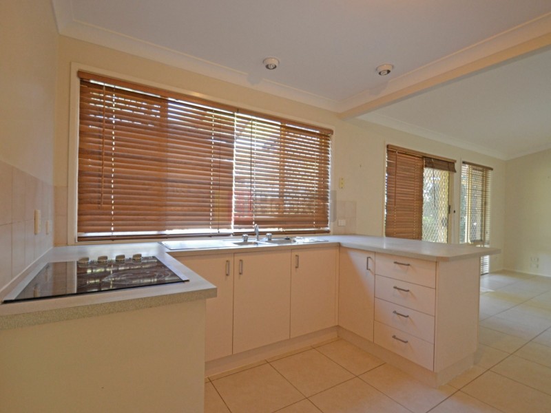 13 Hinchcliffe Street, Tanah Merah QLD 4128