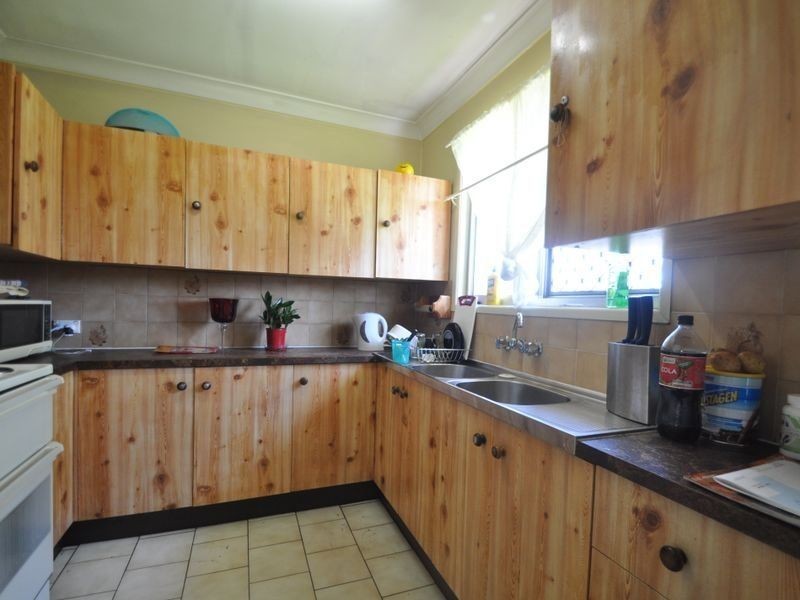 30 Anchusa Street, Kingston QLD 4114